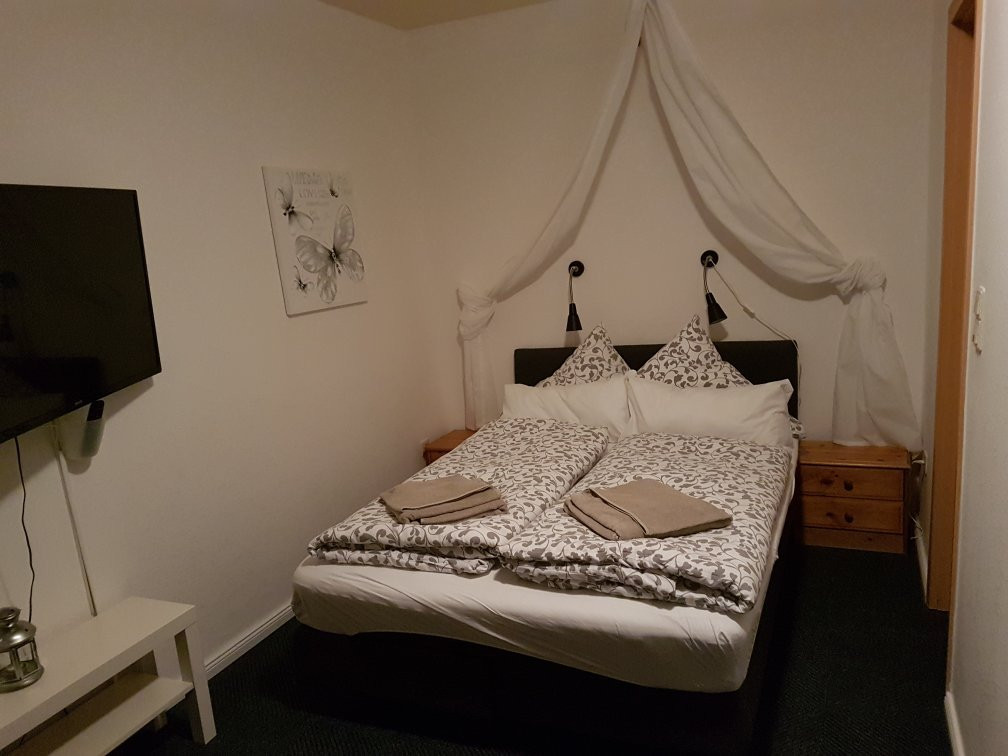 Marienhafe餐馆和美食-Leezdorfer Hof