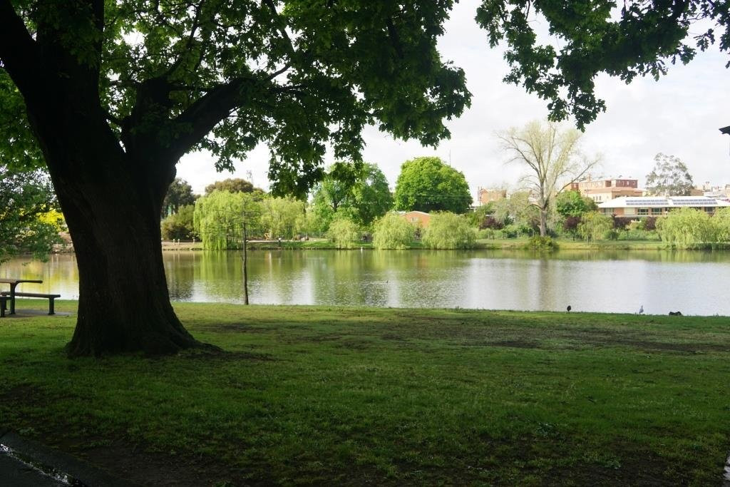 Alexandra Gardens-亚拉拉特山必去景点