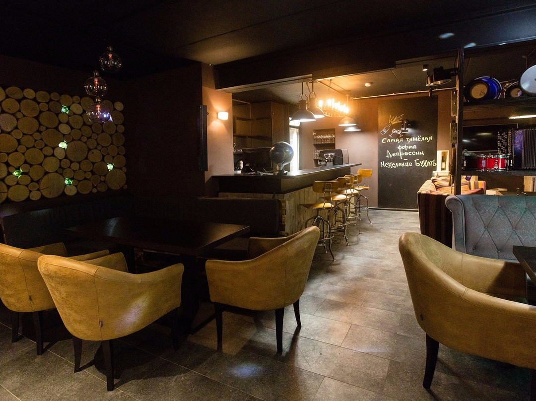 Karaoke Bar №1景点图片