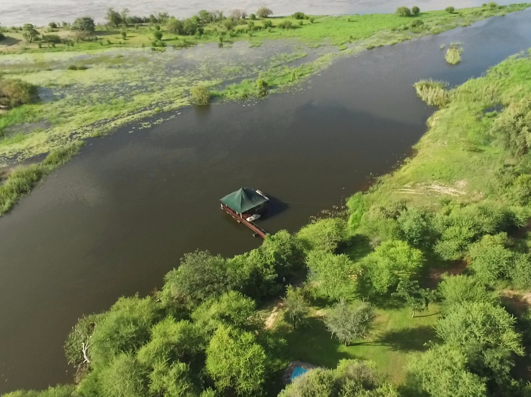 Taranga Safari Lodge