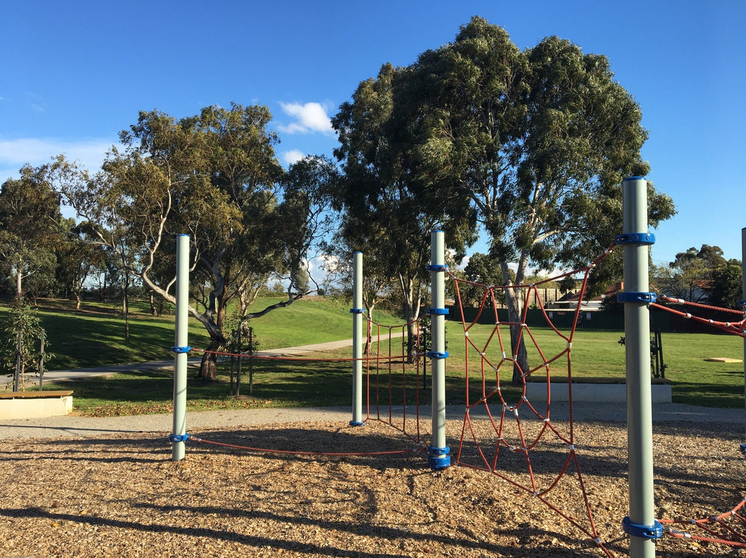 Jack Roper Reserve Adventure Playground景点图片