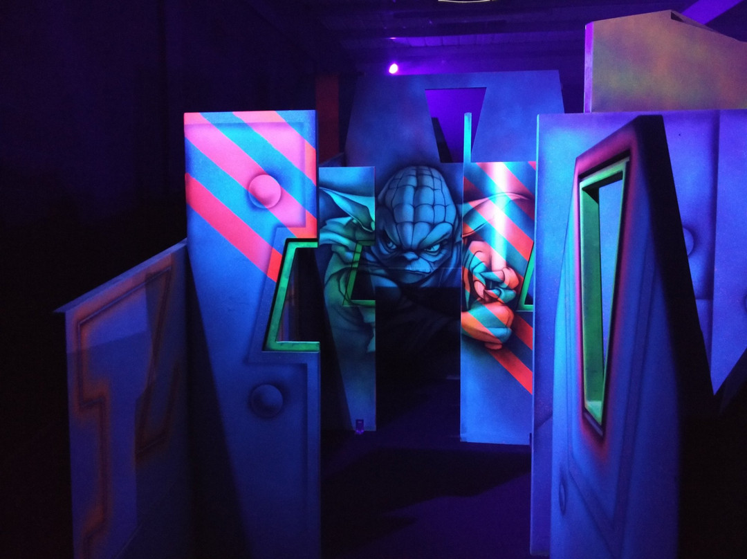 HyperSpace Laser Tag景点图片