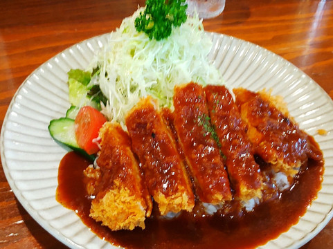 レストラン ネーベンフルス