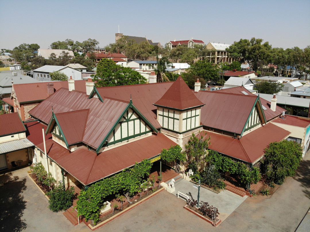 内陆汽车旅馆主图