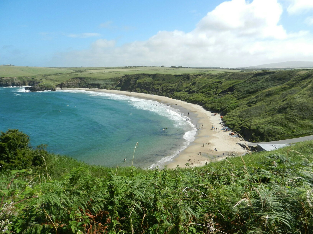 Porthor Beach (Whistling Sands)景点图片