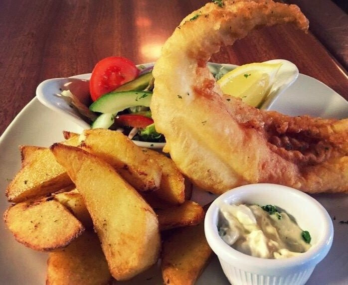 Collinstown餐馆和美食-The Cloughan Inn