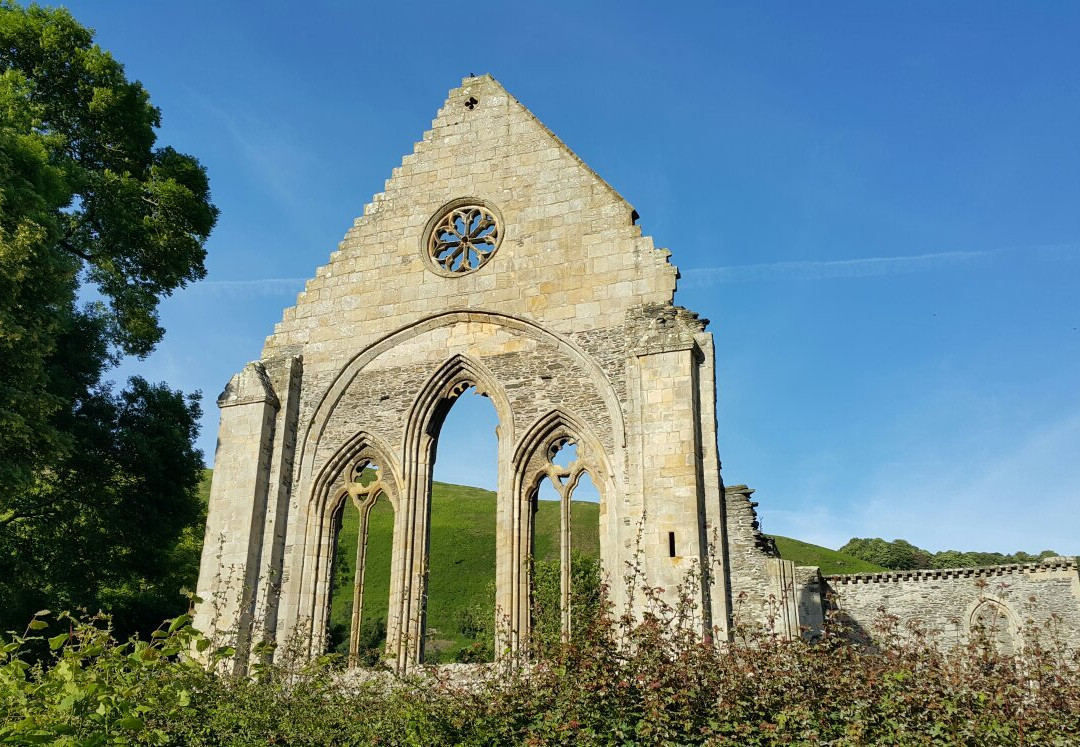 Valle Crucis Abbey景点图片