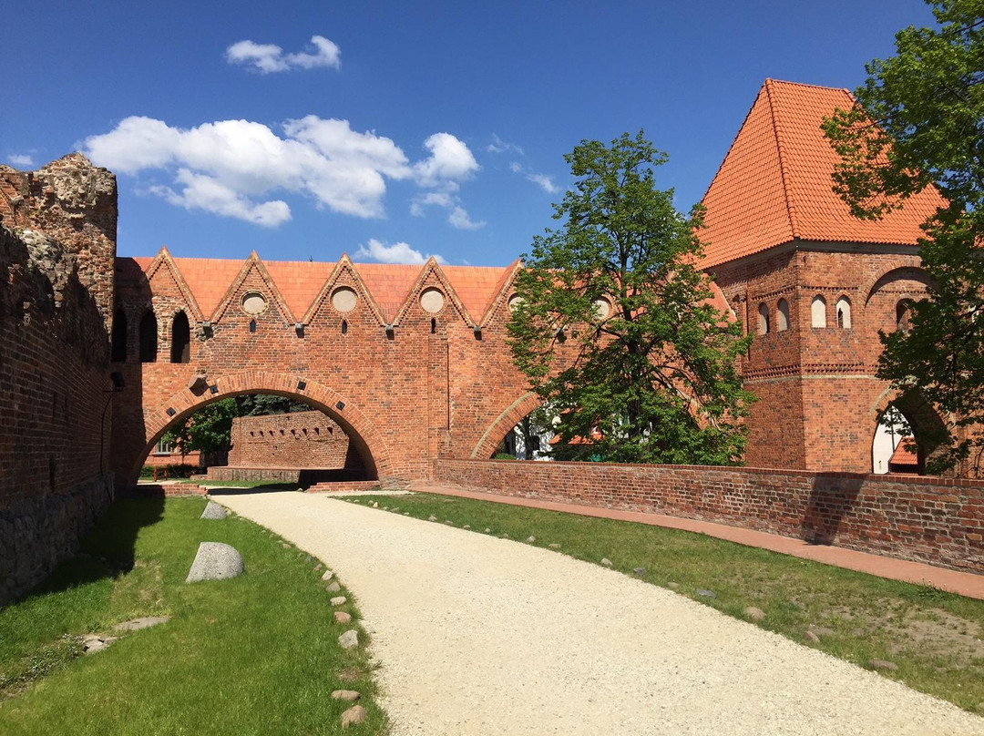 Cultural Centre "Teutonic castle"景点图片