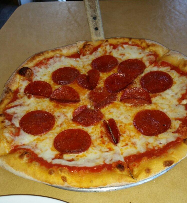 Dicapri Pizzeria and Restaurant