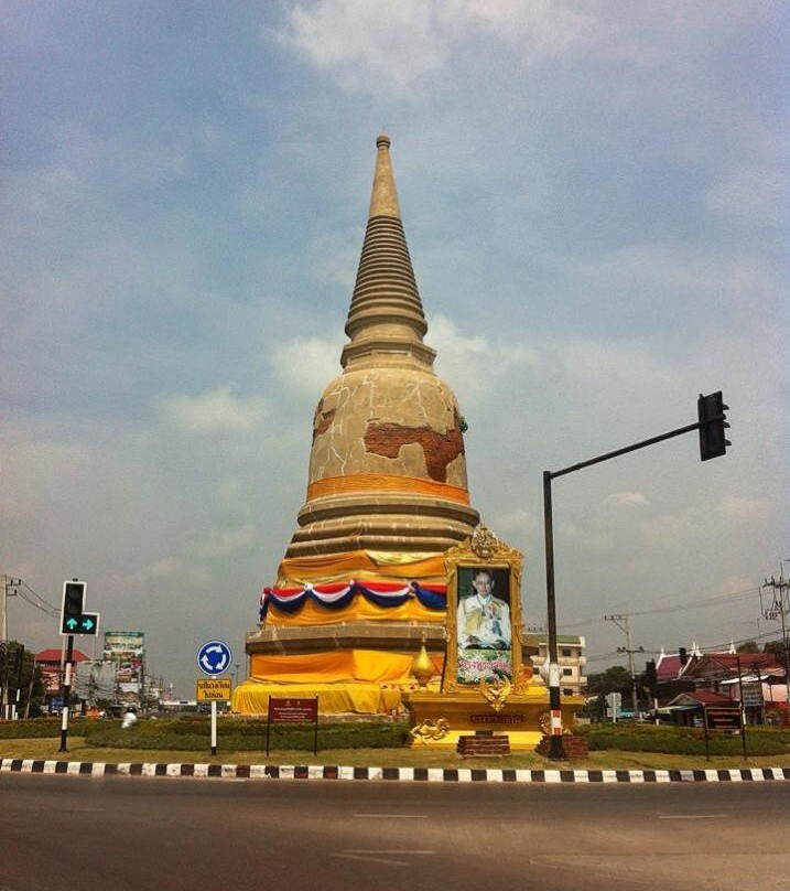 Chedi Wat Sam Pluem-大城必去景点