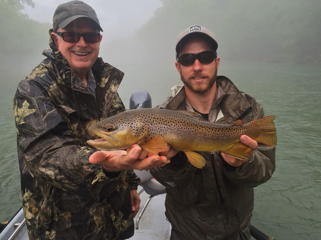 Rouse Fly Fishing-Heber Springs必去景点