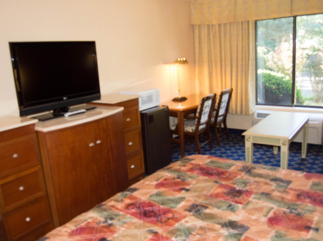 靠近 的阿德里酒店