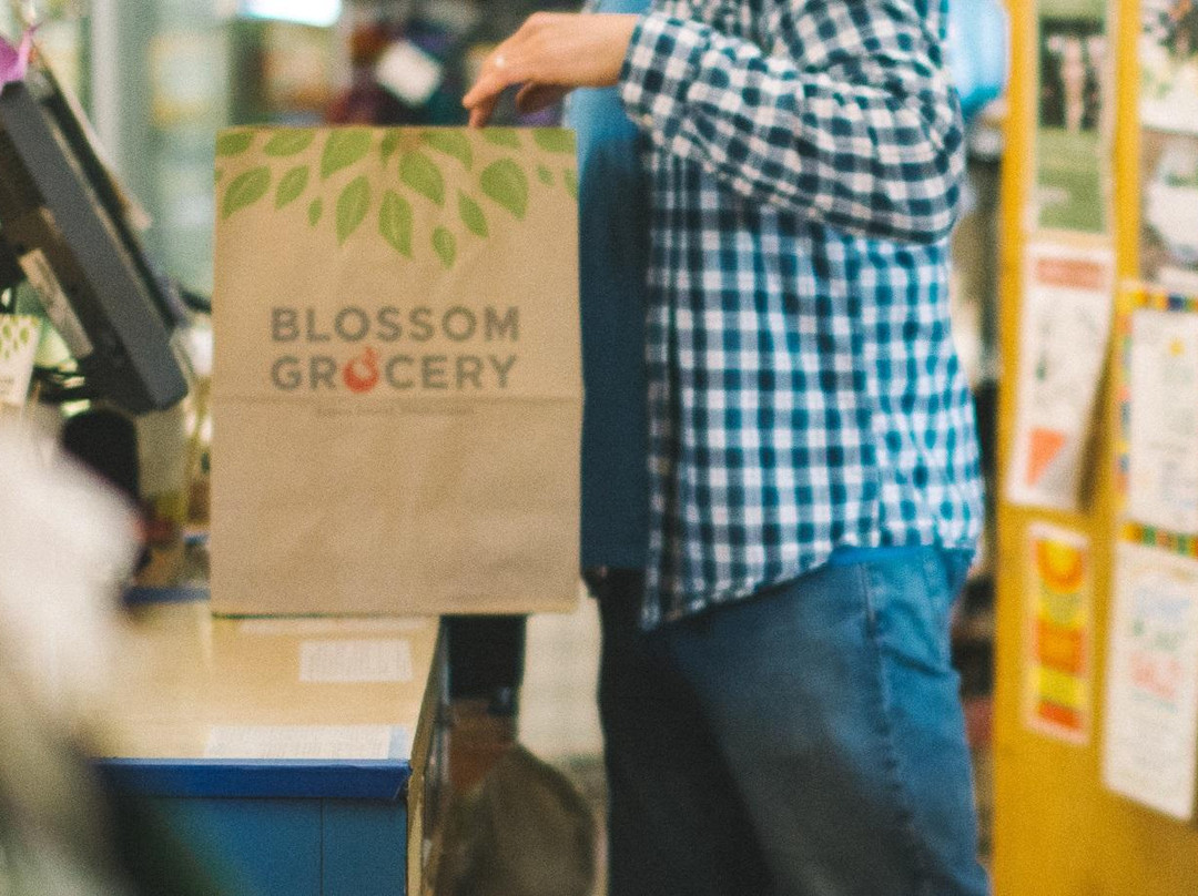 Blossom Grocery景点图片