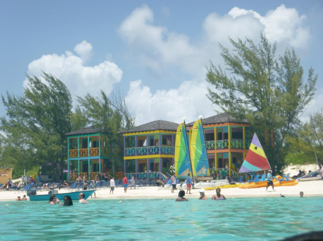 Half Moon Beach-Little San Salvador Island (Half Moon Cay)必去景点