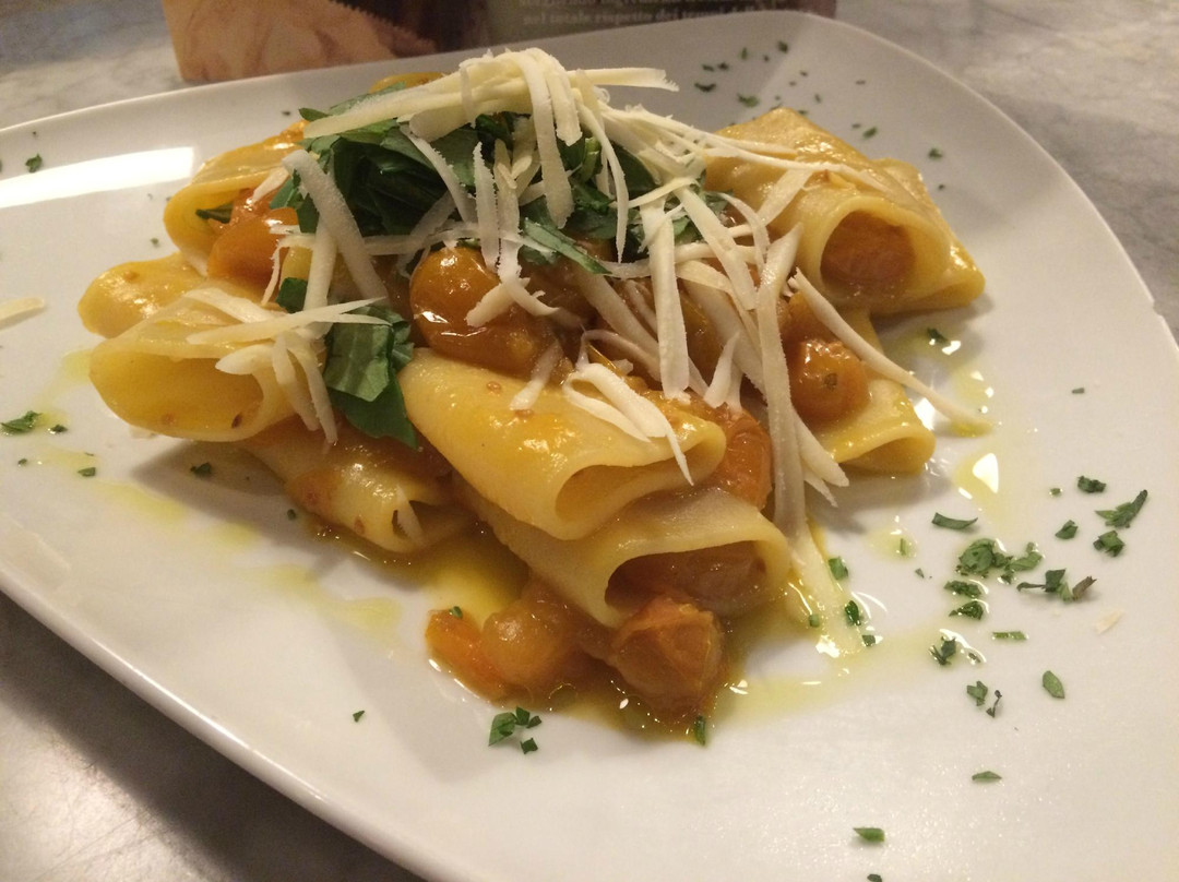 卡萨马西马餐馆和美食-Rossopomodoro