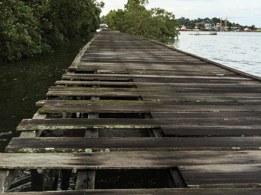 Ulin Kariangau Bridge-巴厘巴板必去景点