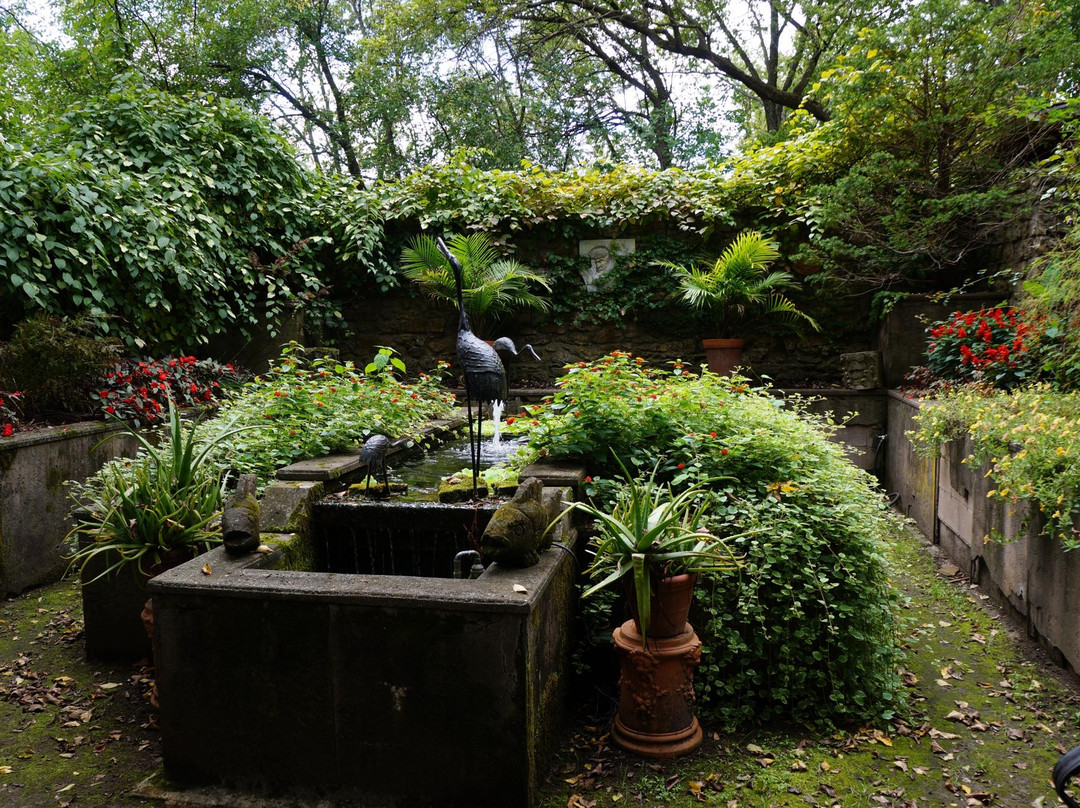 Linmar Gardens-加利纳必去景点