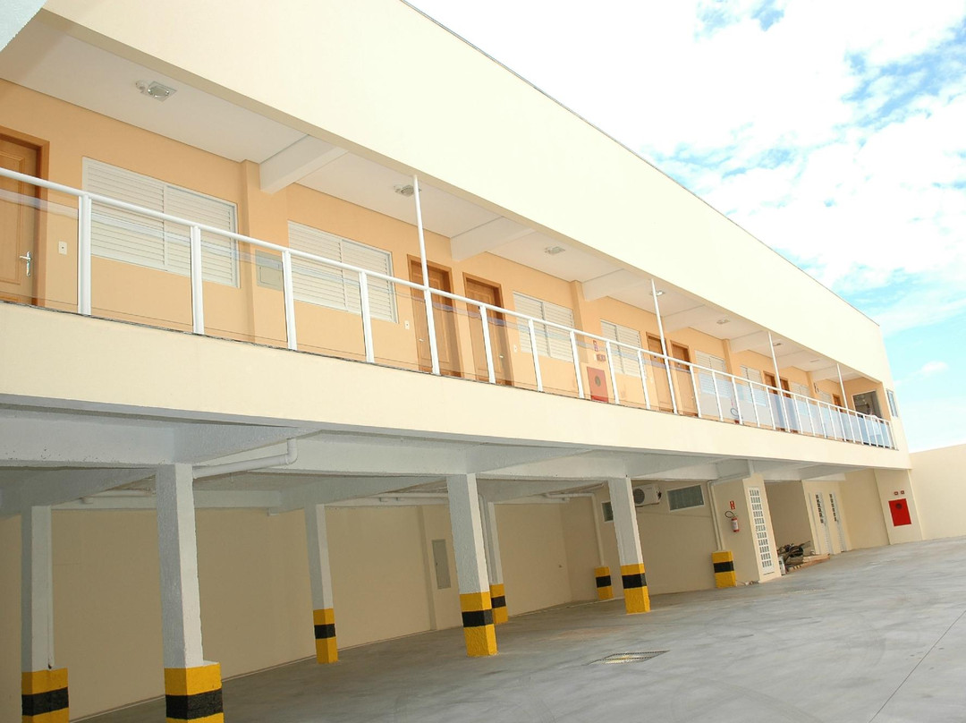 Lins酒店住宿-Cristal Palace Inn