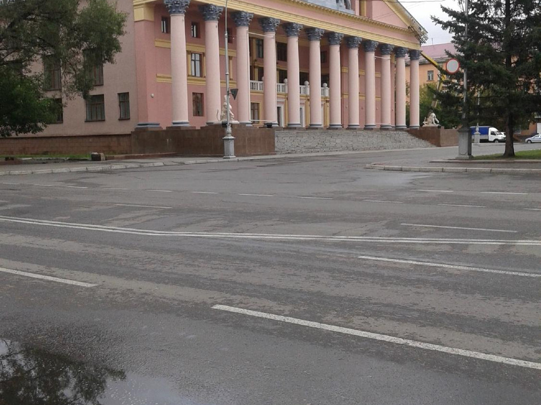 Palace of Culture of Mettallurgists景点图片