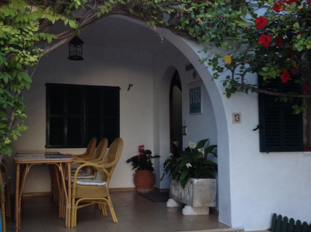Boutique Hostal Mistral