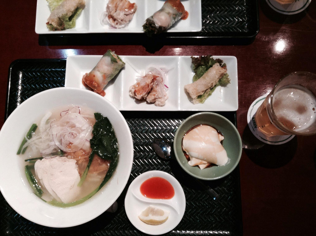 アジアン家庭料理 パパイヤリーフ