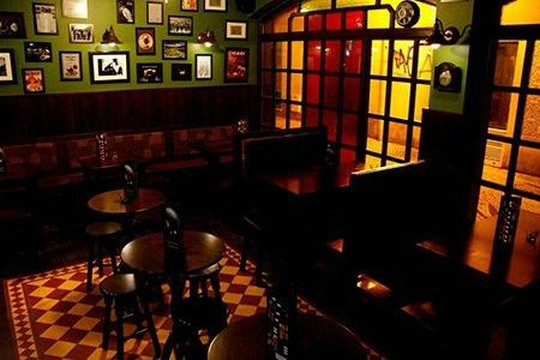 Café Da Praça-阿威罗必去景点