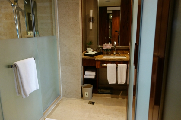 上海浦东喜来登由由公寓-浴室