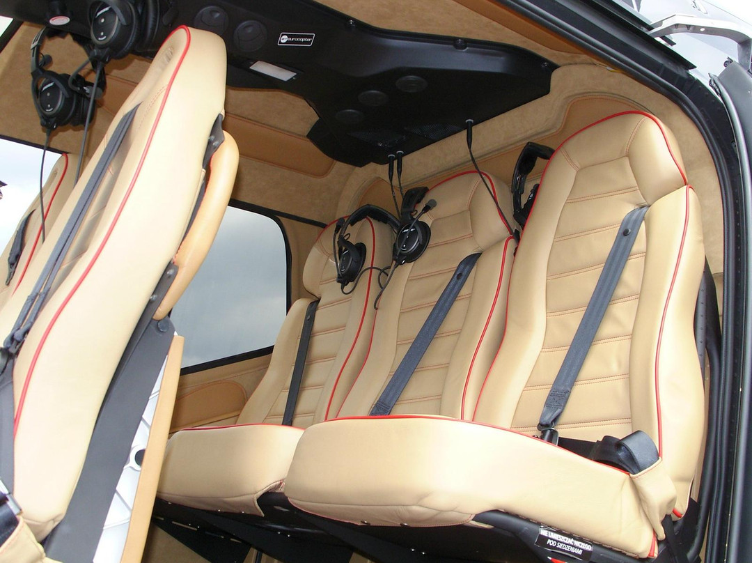 Helicopter PL-华沙必去景点