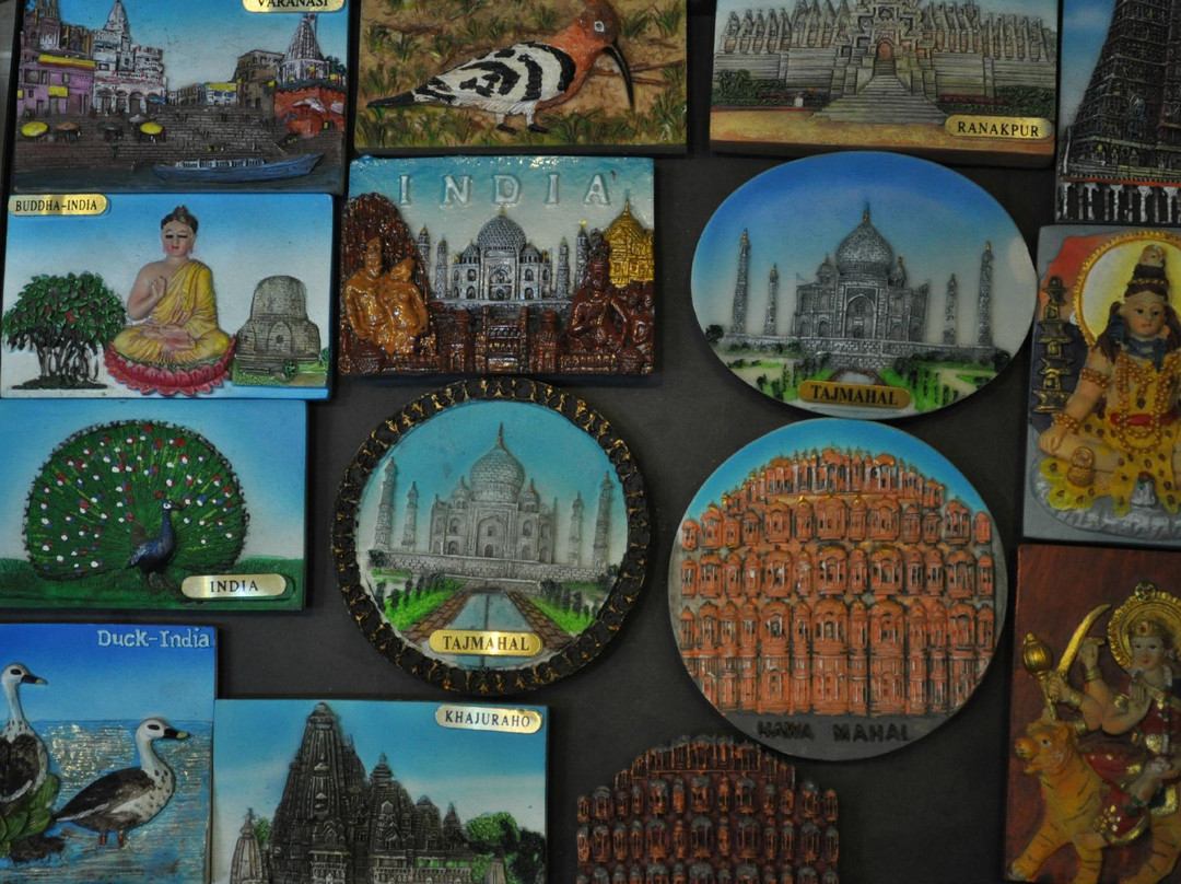 Neelam Handicraft Shop-斋蒲尔必去景点