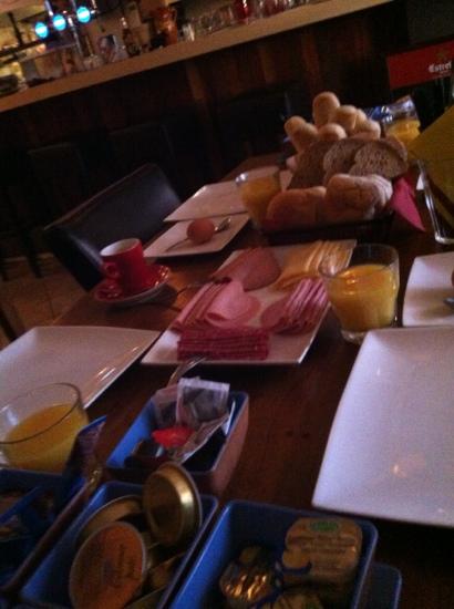 Lightotel Veldhoven-餐饮