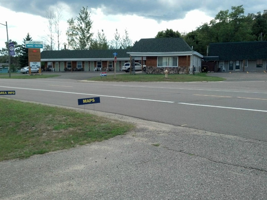 Superior Motel & Suites主图