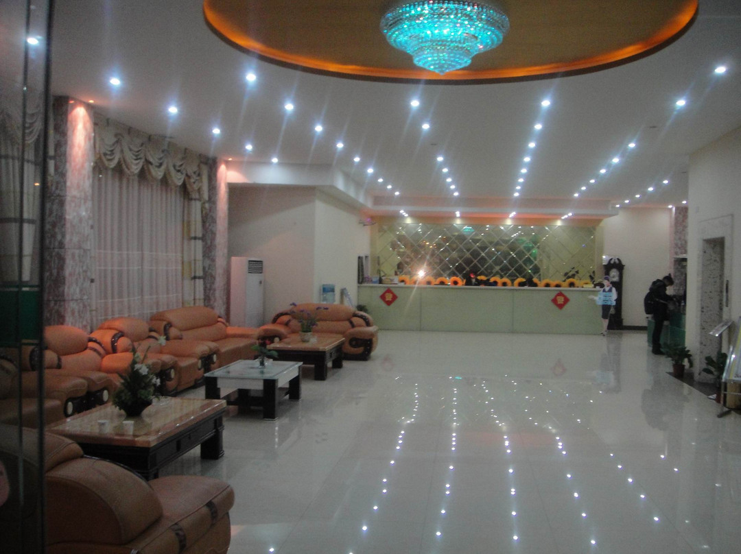 皇家空港酒店主图