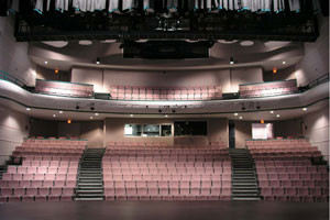 Yukon Arts Centre景点图片