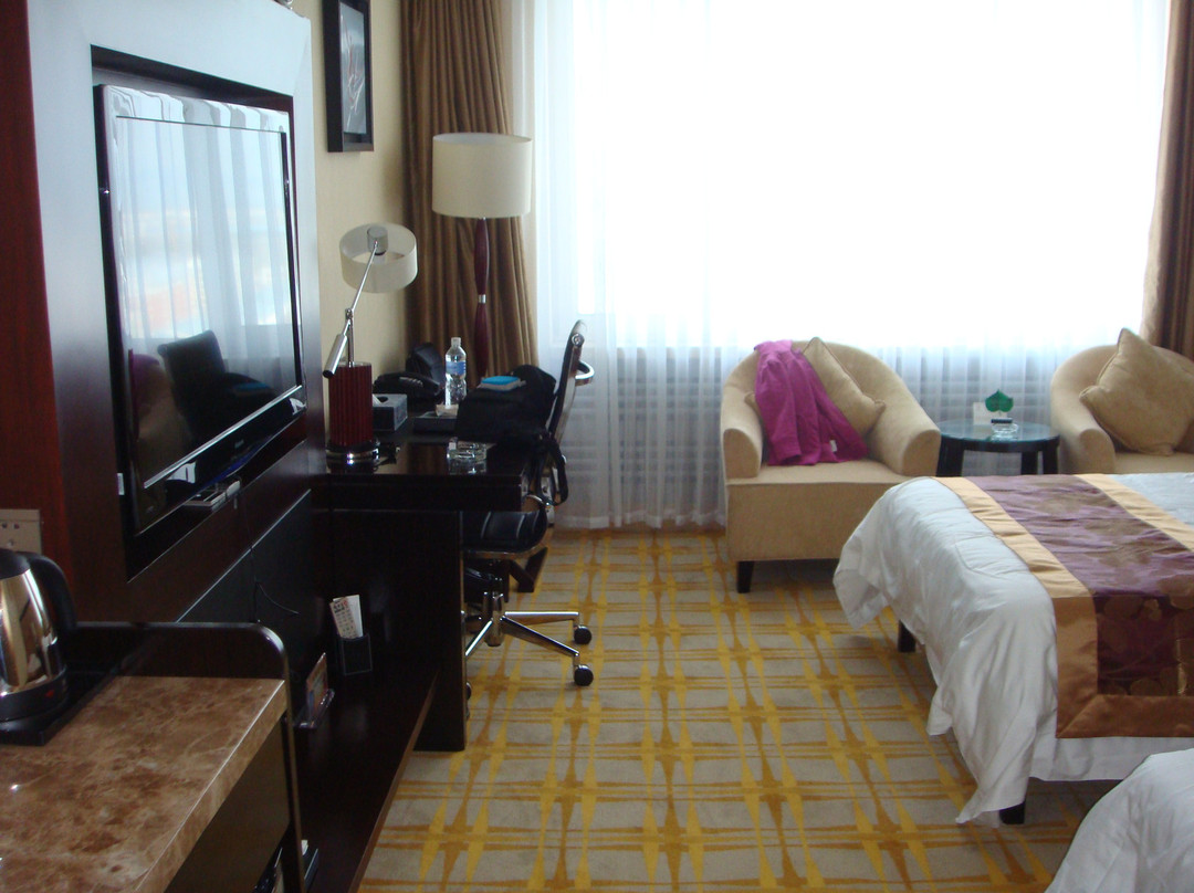 嘉世豪酒店主图