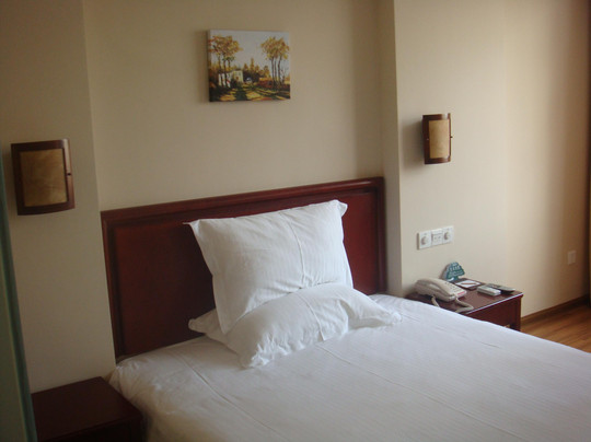 格林豪泰南宁琅东商务酒店主图