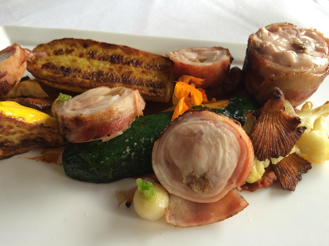 Weston餐馆和美食-SoLo Farm and Table