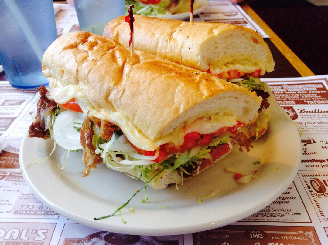 Caroga Lake餐馆和美食-House of Pizza