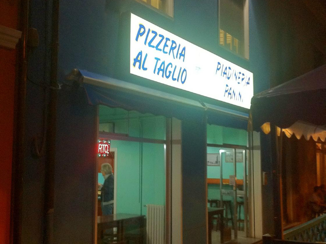 Pizzeria Porto's