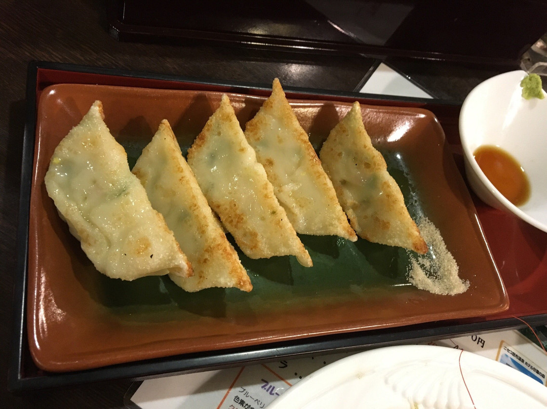 初山别村餐馆和美食-Haboro Onsen Sunset Plaza Tembo Lounge Aoi Bara