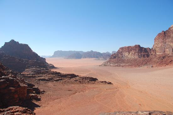 月亮峡谷-瓦地伦必去景点