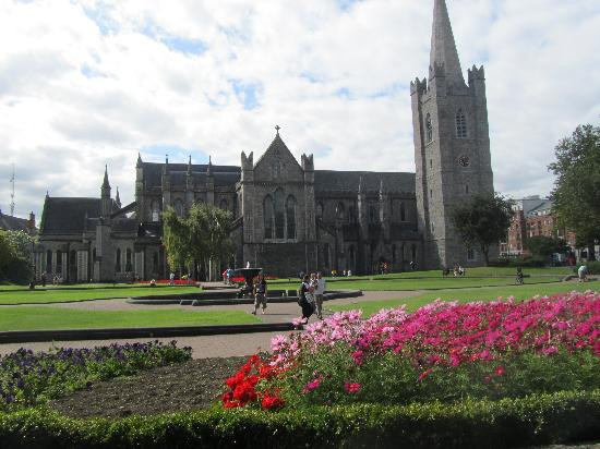 Tour Dublin-都柏林必去景点