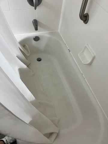 希尔顿欢朋酒店-金斯顿-浴室