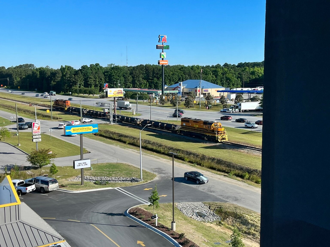 Tru by Hilton Florence I-95主图