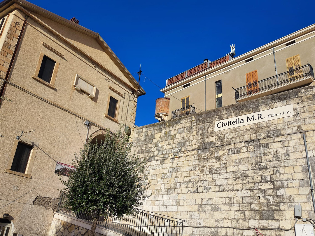 Centro storico di Civitella Messer Raimondo景点图片