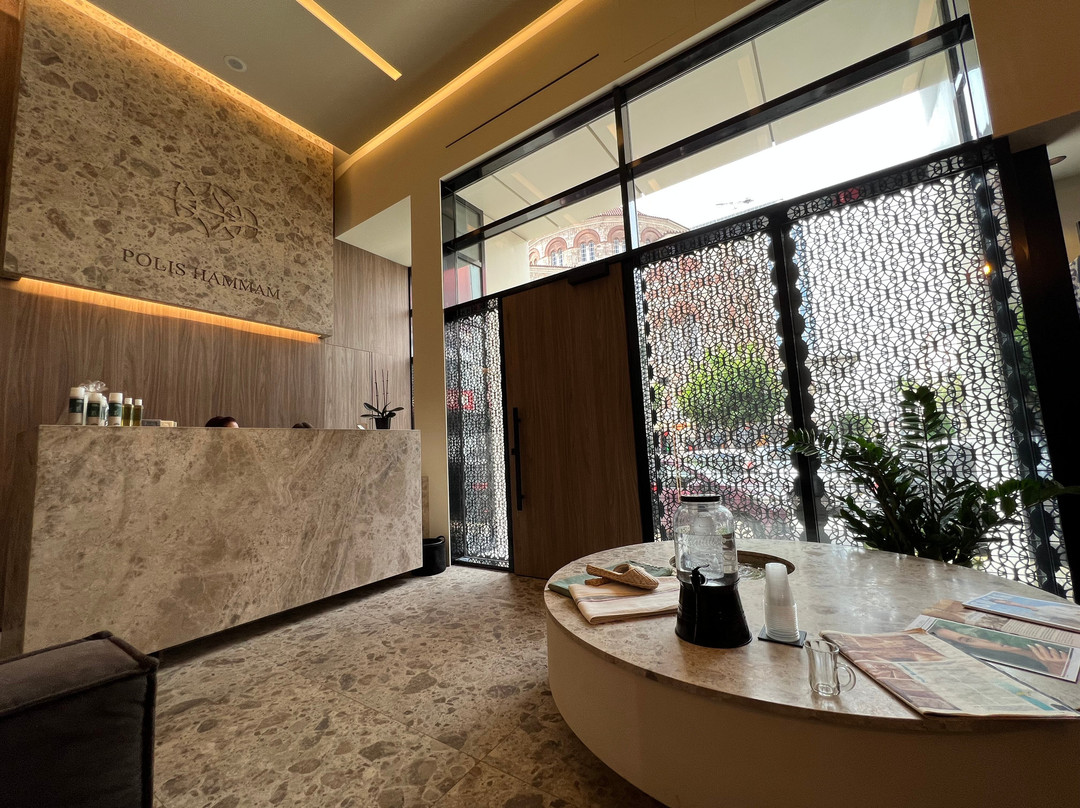 Polis Hammam PIRAEUS-比雷埃夫斯必去景点