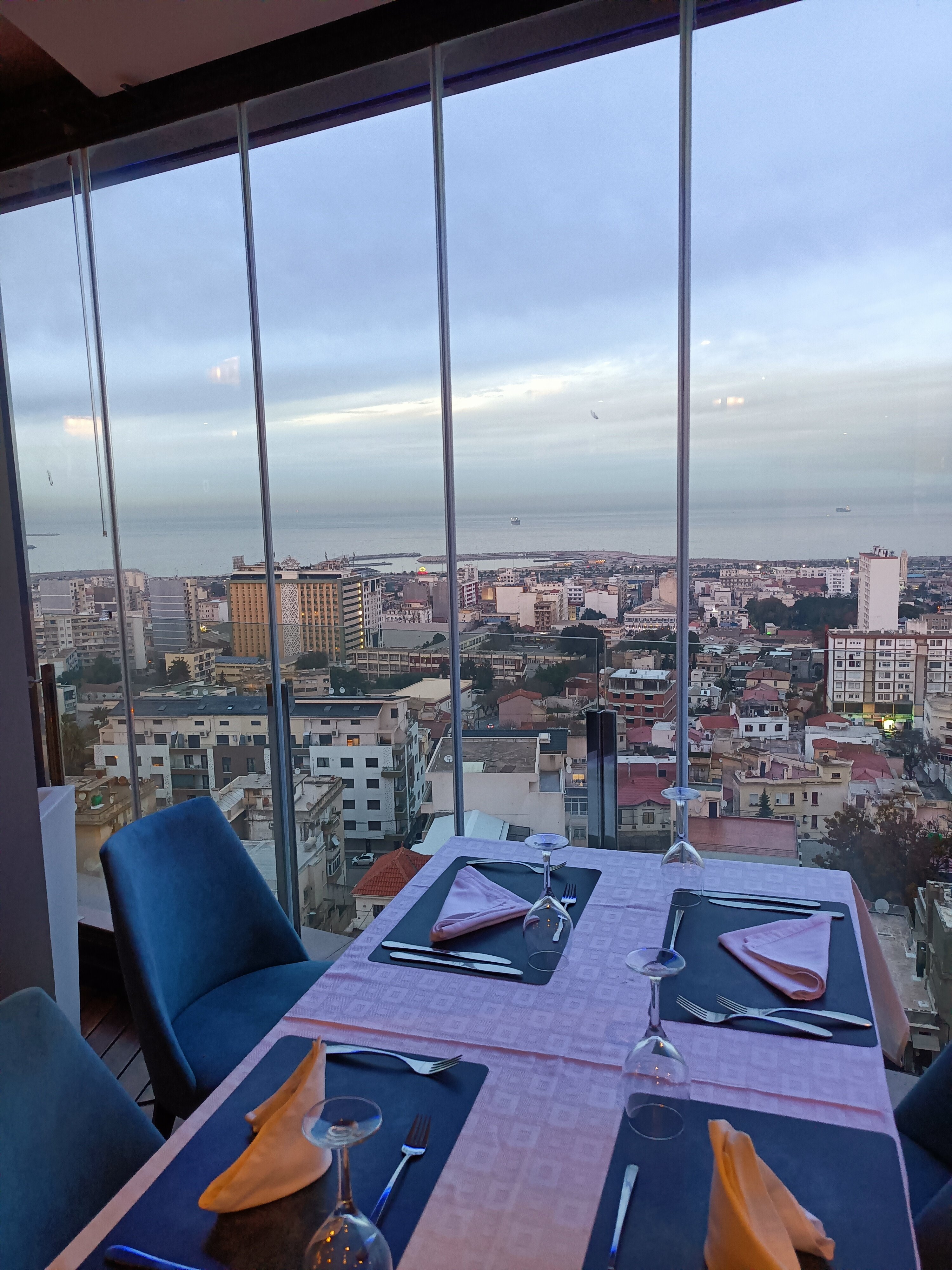 Lamaraz Arts Hotel-官方