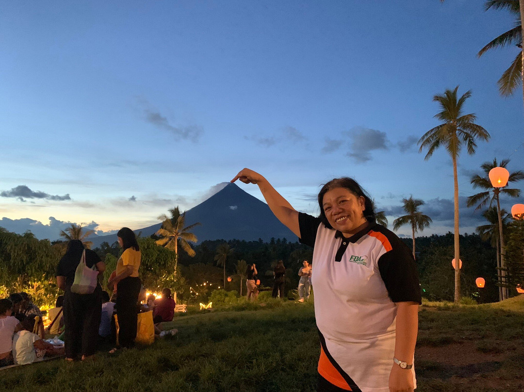 马荣火山-雷加斯皮必去景点