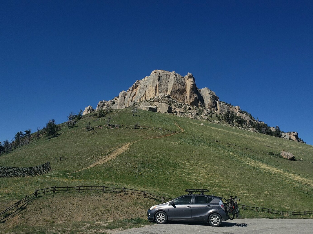 Steamboat Point Trail