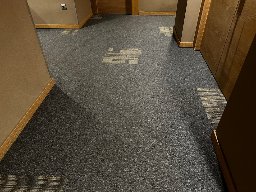 城堡欧洲酒店主图