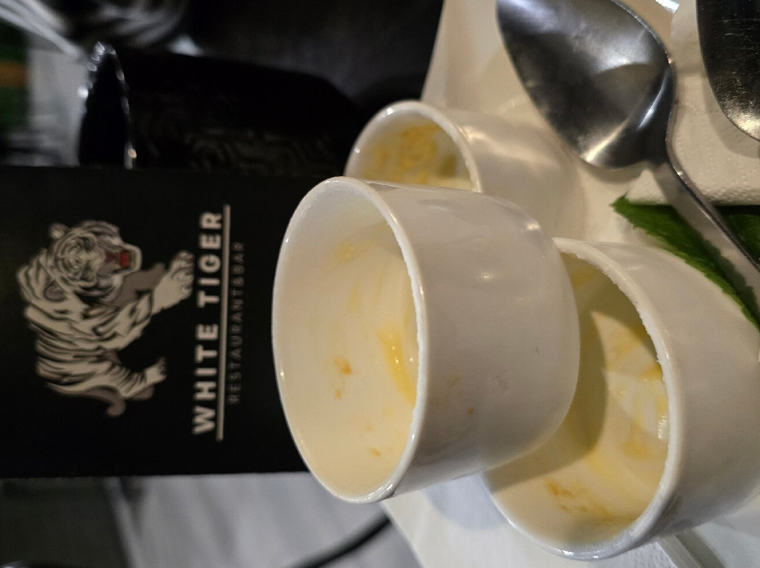 White Tiger Restaurant & Bar